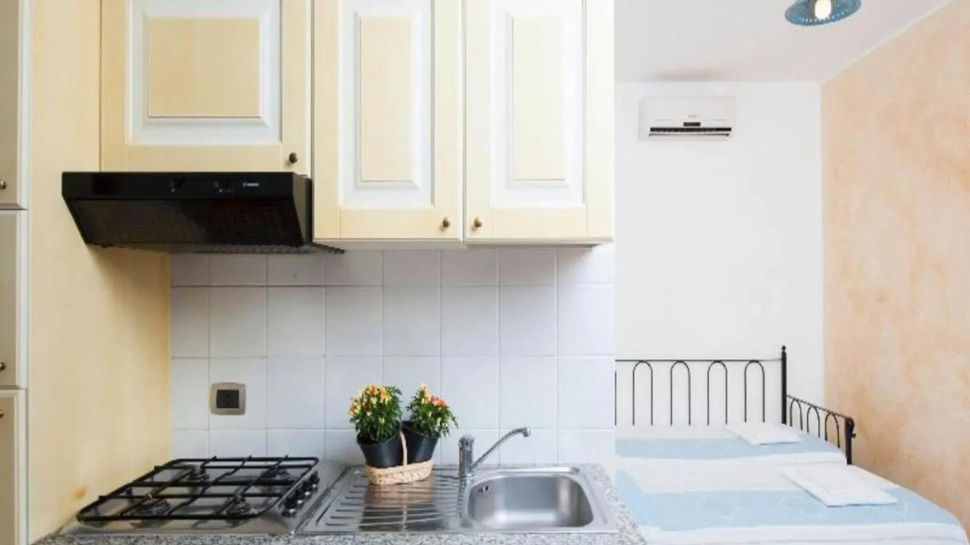 Two-Room Apartment In A Complex With Communal Pool In Sardinia Villasimius