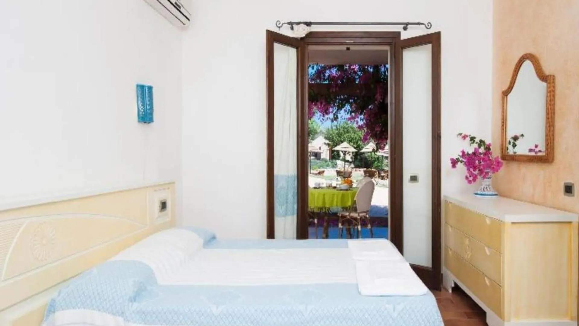 וילסימיוס Two-Room Apartment In A Complex With Communal Pool In Sardinia 0*,  איטליה