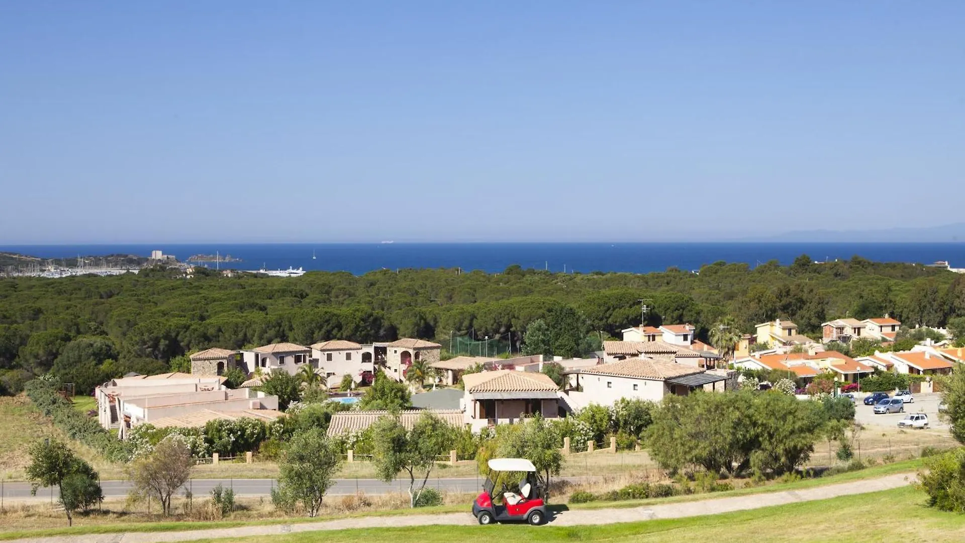 Two-Room Apartment In A Complex With Communal Pool In Sardinia location