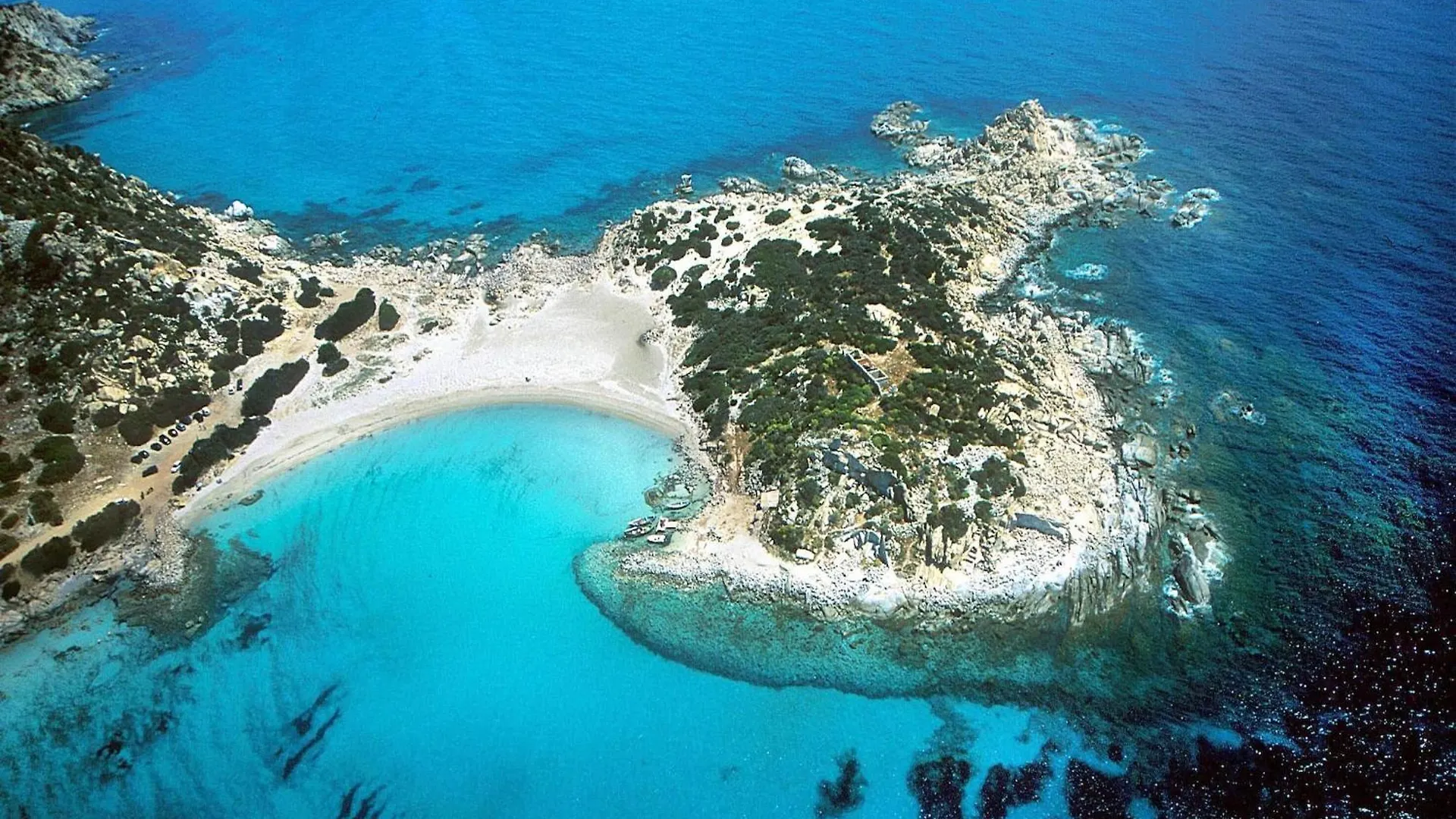 Two-Room Apartment In A Complex With Communal Pool In Sardinia Villasimius